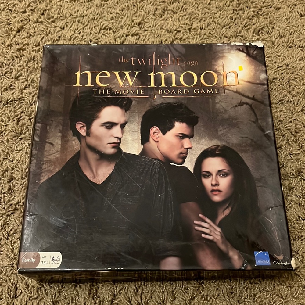 The Twilight Saga New Moon Board Game